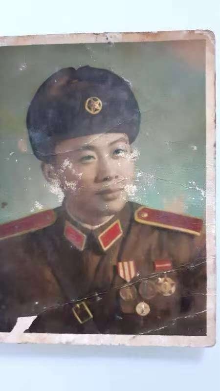 胡开文.jpg