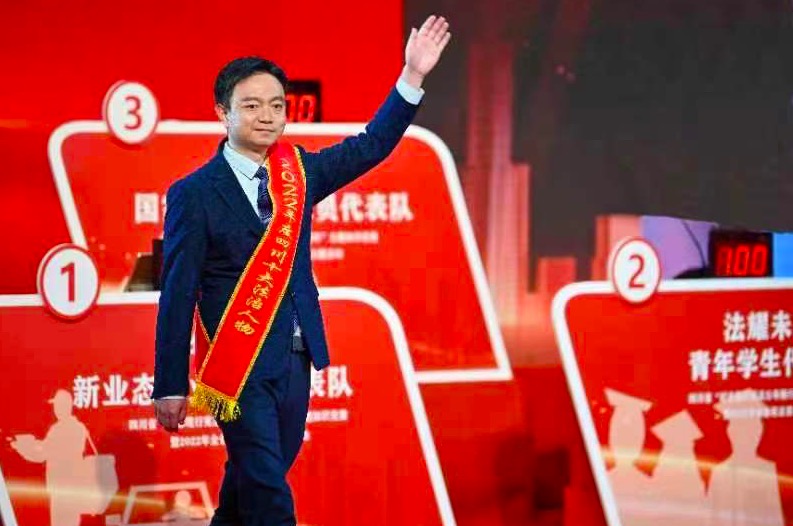 熊.jpg