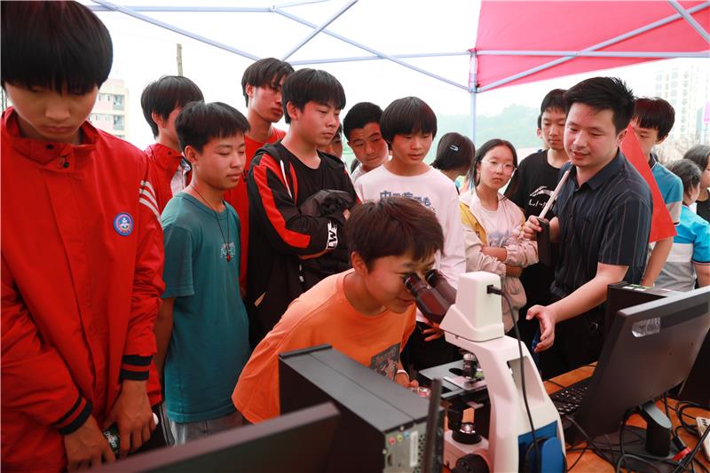 thumb_8e1c8f99-1360-4cb9-a32f-6f9fb296c5de.jpg