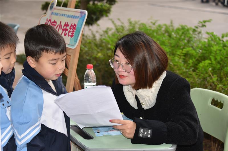 thumb_9a232462-613d-44c7-bbed-d93f86c7ccb1.jpg